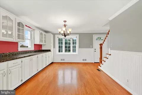 5930 Ebenezer Rd, White Marsh, MD 21162 photo 4