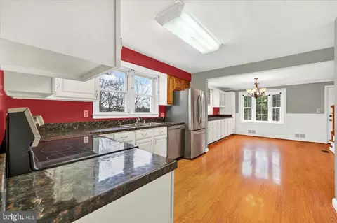 5930 Ebenezer Rd, White Marsh, MD 21162 photo 8