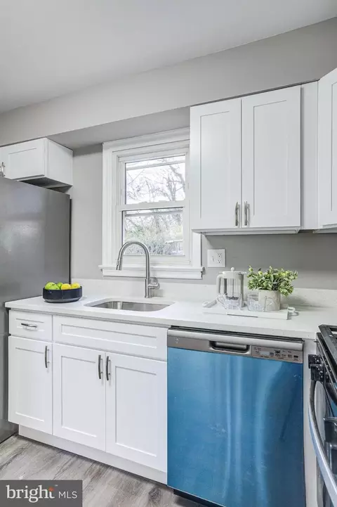 5008 Leeds Ave, Halethorpe, MD 21227 photo 18
