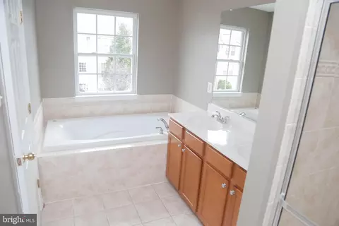 822 Lowe Rd, Middle River, MD 21220 photo 16