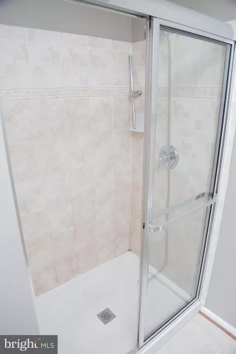 822 Lowe Rd, Middle River, MD 21220 photo 18