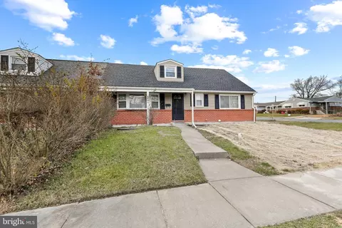 8401 Hallmark Cir, Parkville, MD 21234