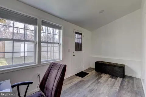 3011 Freeway, Halethorpe, MD 21227 photo 10