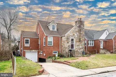 2913 Topaz Rd, Parkville, MD 21234
