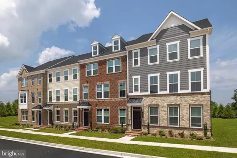 10835 Beckenham St, Middle River, MD 21220