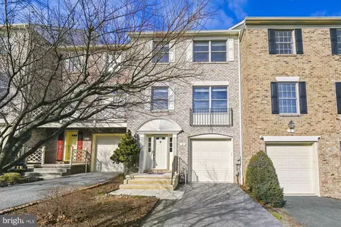 4 Ballybunion Ct, Lutherville Timonium, MD 21093