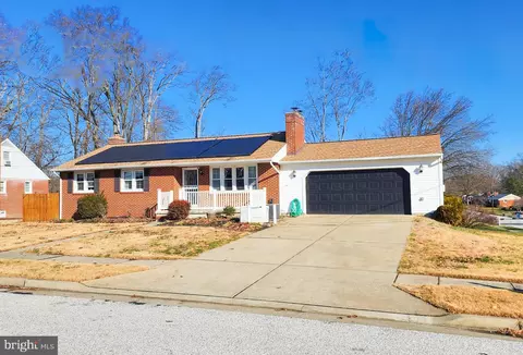9806 Gunforge Rd, Perry Hall, MD 21128 photo 2