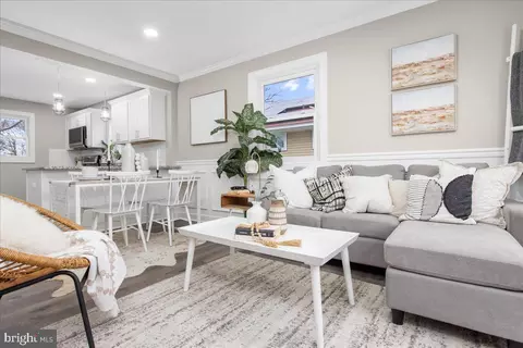 7521 Old North Point Rd, Sparrows Point, MD 21219 photo 6