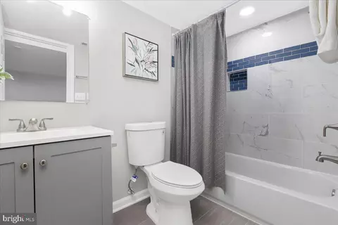 7521 Old North Point Rd, Sparrows Point, MD 21219 photo 23
