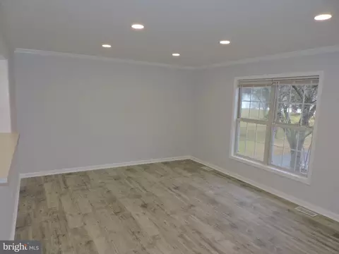 2913 N A N Rolling Rd, Windsor Mill, MD 21244 photo 15