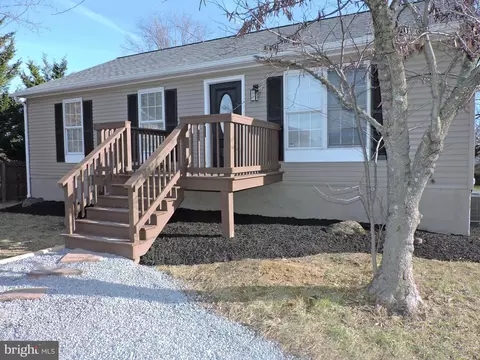 2913 N A N Rolling Rd, Windsor Mill, MD 21244