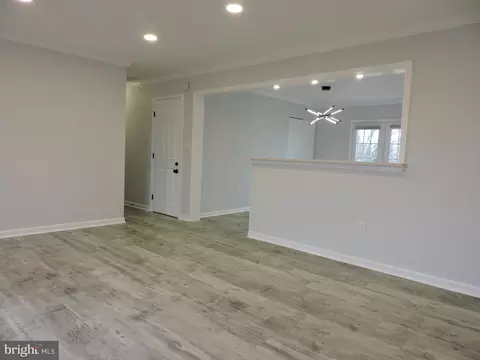 2913 N A N Rolling Rd, Windsor Mill, MD 21244 photo 16