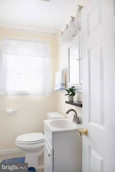 418 Lorraine Ave, Essex, MD 21221 photo 14