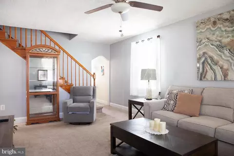 418 Lorraine Ave, Essex, MD 21221 photo 4