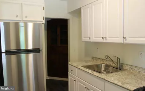 8432 Kavanagh Rd, Dundalk, MD 21222 photo 4