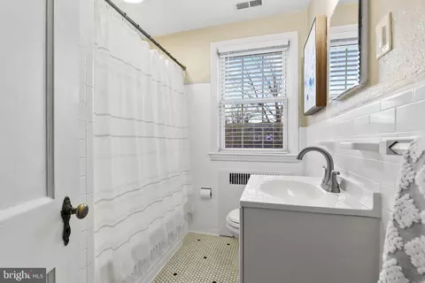 36 Murdock Rd, Baltimore, MD 21212 photo 23
