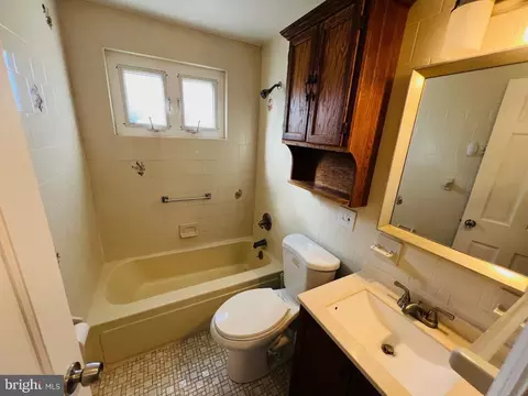 5490 Oakland, Baltimore Highlands, MD 21227 photo 17