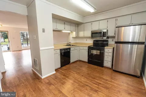 18 Jack Pine Pl, Nottingham, MD 21236 photo 6