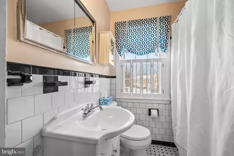 325 Old Trail Rd, Baltimore, MD 21212 photo 20