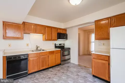 4329 E Joppa Rd, Nottingham, MD 21236 photo 16