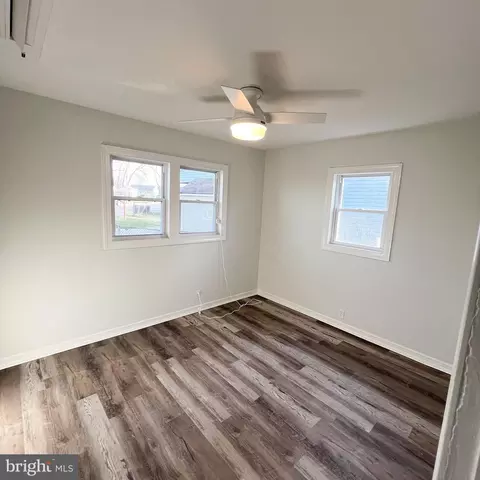 102 Propeller Dr, Middle River, MD 21220 photo 15