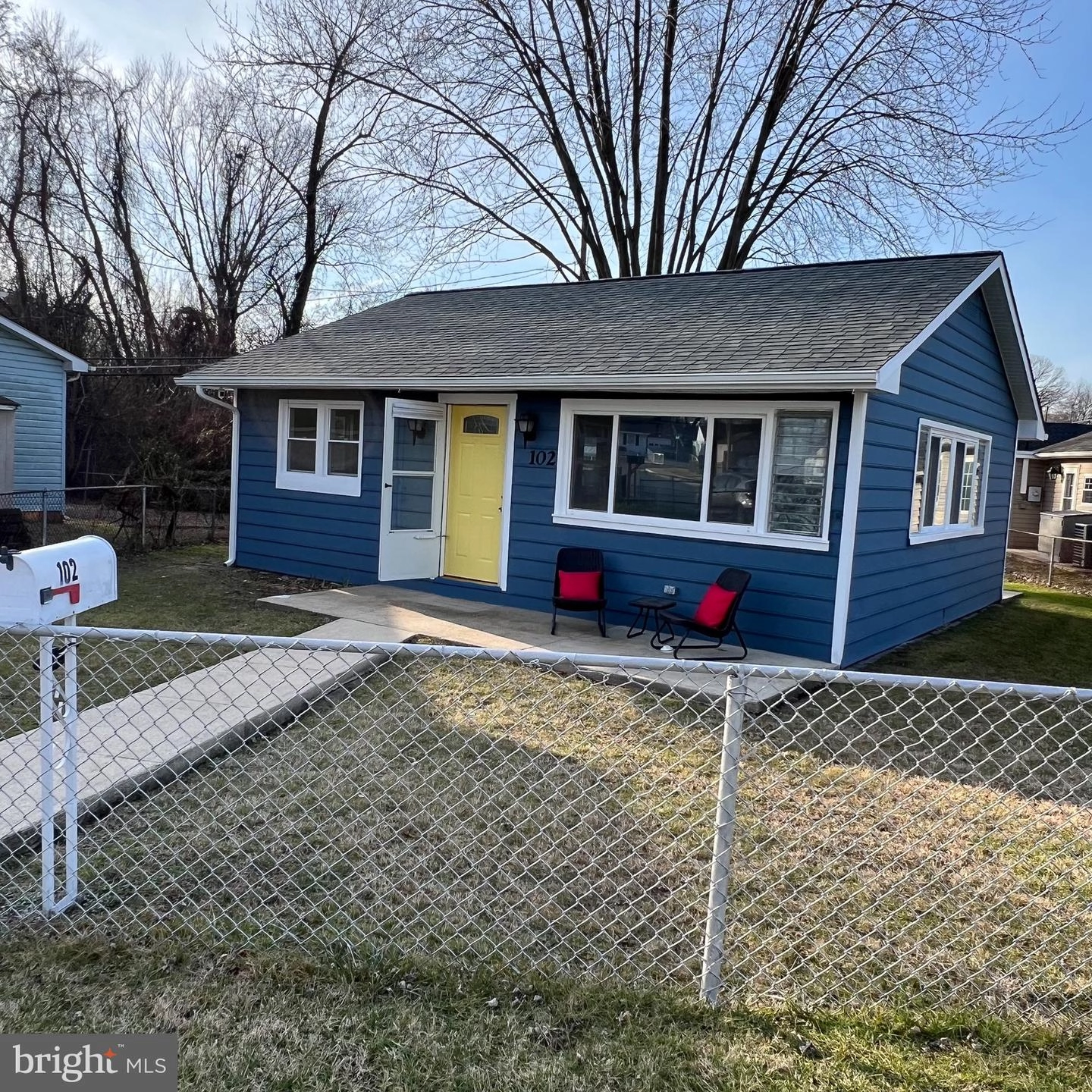 102 Propeller Dr, Middle River, MD 21220 photo 3