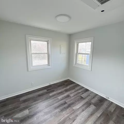 102 Propeller Dr, Middle River, MD 21220 photo 17