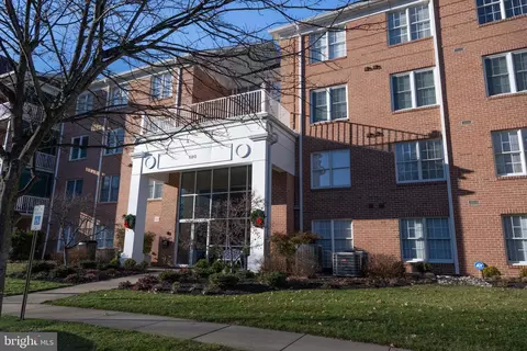 620 Straffan Dr #204, Lutherville Timonium, MD 21093