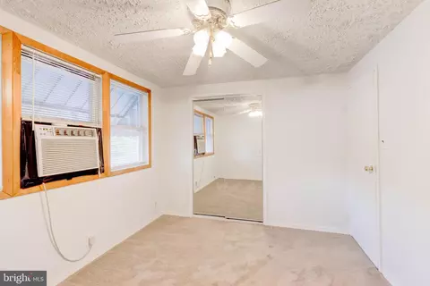 3169 Bero Rd, Halethorpe, MD 21227 photo 19
