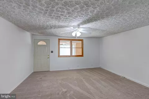 3169 Bero Rd, Halethorpe, MD 21227 photo 6