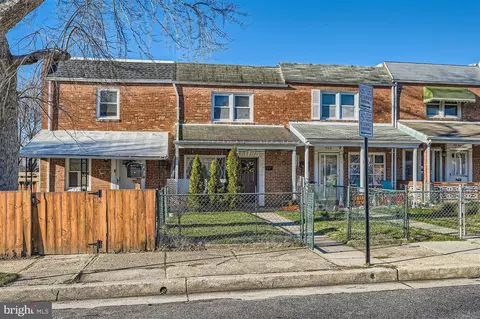562 47th St, Baltimore, MD 21224 photo 3