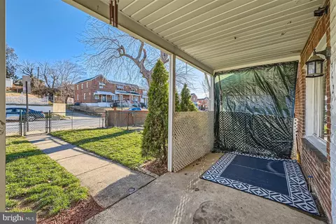 562 47th St, Baltimore, MD 21224 photo 5