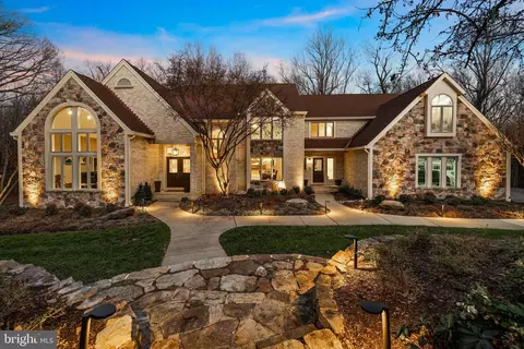 14 Aston Ct, Owings Mills, MD 21117
