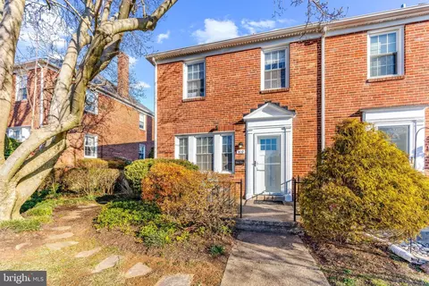 Exterior - 410 Overbrook Rd, Baltimore, MD 21212 photo 2 of 9