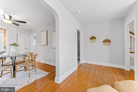 Dining - 410 Overbrook Rd, Baltimore, MD 21212 photo 1 of 5