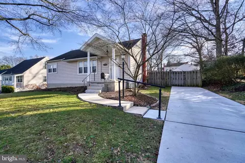 123 Cinder Rd, Lutherville Timonium, MD 21093