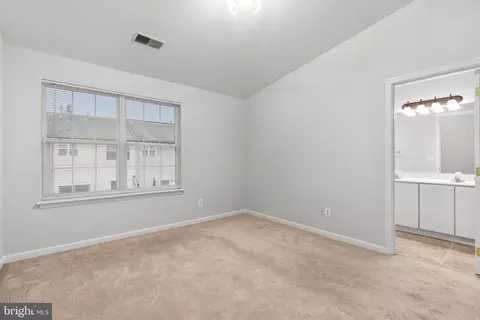 686 Luthardt, Middle River, MD 21220 photo 27