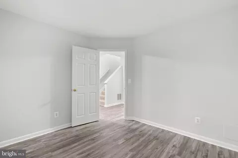 686 Luthardt, Middle River, MD 21220 photo 33