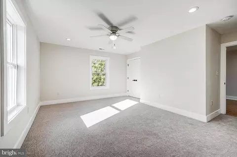 548 Hampton Ln, Towson, MD 21286 photo 38