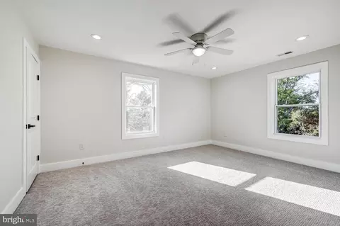 548 Hampton Ln, Towson, MD 21286 photo 40