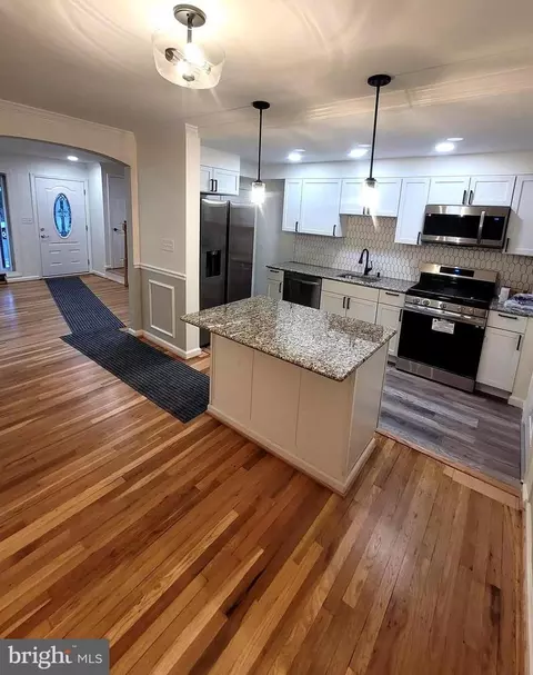 1931 Ormand Rd, Dundalk, MD 21222 photo 3
