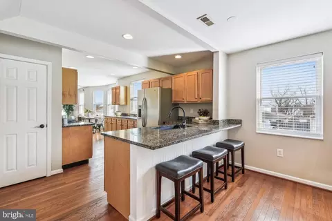 2 Holmes Ave, Catonsville, MD 21228 photo 18