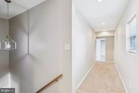 2 Holmes Ave, Catonsville, MD 21228 photo 28