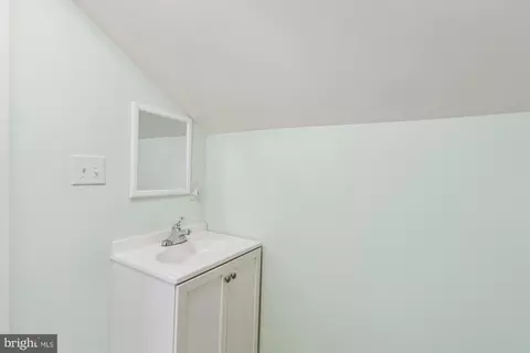 2 Holmes Ave, Catonsville, MD 21228 photo 46