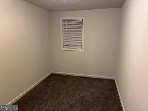 450 Bigley Ave, Baltimore Highlands, MD 21227 photo 18