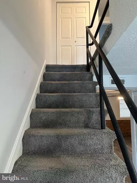 450 Bigley Ave, Baltimore Highlands, MD 21227 photo 8