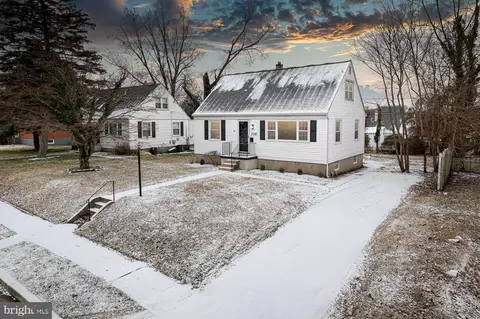 720 Templecliff Rd, Pikesville, MD 21208