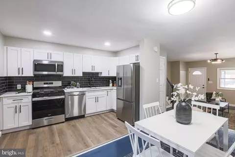 8158 Gray Haven Rd, Dundalk, MD 21222