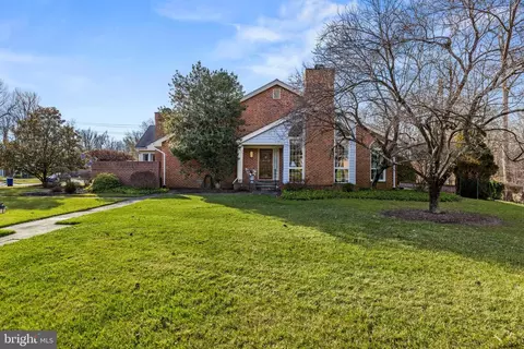 2 Foxleigh Grn, Lutherville Timonium, MD 21093