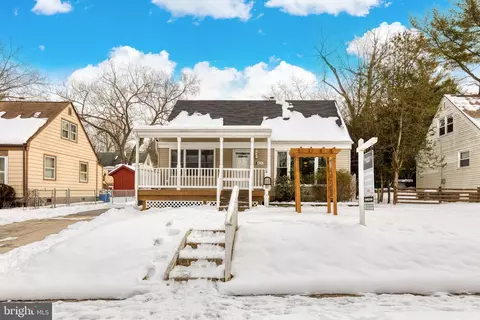 825 Cliffedge, Pikesville, MD 21208